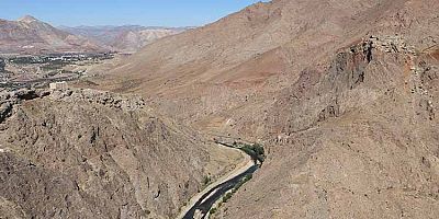 2 Kale Arasına Teleferik