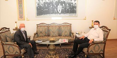 A.Hayber Bozkurt Vali Salih Ayhan’ı  ziyaret etti