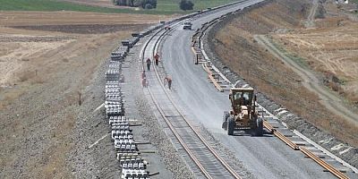 Aralık ayı sonunda Yüksek Hızlı Tren Sivas’ta 
