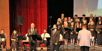 Aşık Veysel türküleri seslendirdiler