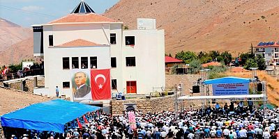 Cemevi Birlik-Beraberlik Mesajları İle Açıldı