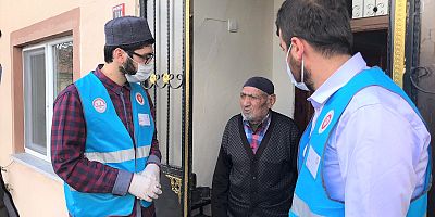 Divriği Müftülüğünden 65 Yaş Üstü Vatandaşlara Ziyaret	
