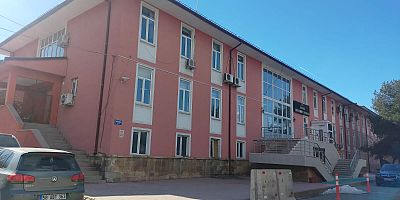 Hükümet Konağı Depremden Etkilendi