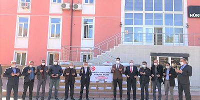 İzmir’e gıda ve  battaniye gönderildi