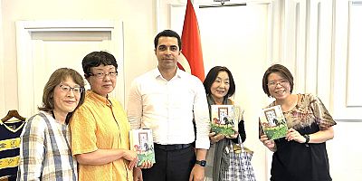 Japon Turist Kafilesi Divriği’ye Geldi