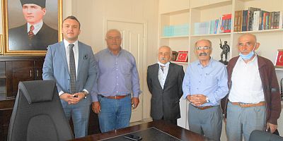 Karaağaçlı köyünden Kaymakam Papaker'e Ziyaret