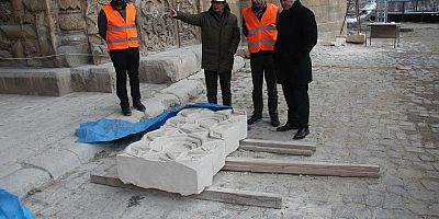 Kaymakam Öztabak Ulu Camii Restorasyonunu İnceledi