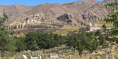 Kültür Varlıkları Koruma Kurulu Mezarlıklara Defin İşlemini Yasakladı!