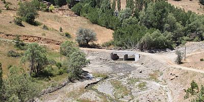 Sivas'ta Grup Yollarında Çalışmalar Sürüyor!