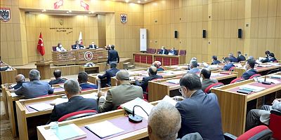 Yerel Parlamentoda İlk Hafta Tamamlandı